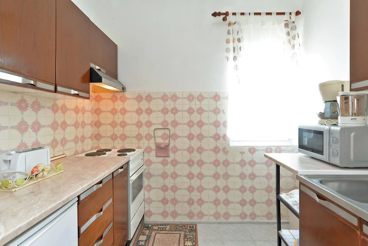 Apartments Stjepan 725 Fazana